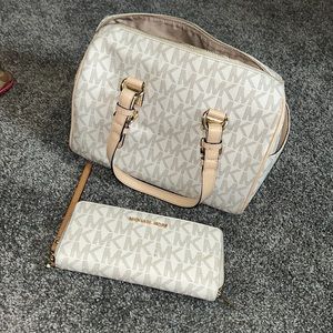 MK satchel bag with wallet